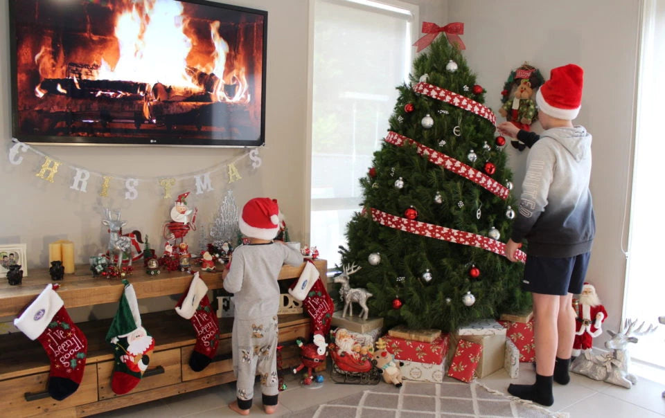 Setting up your Real Christmas Tree – Real Christmas Tree Elves